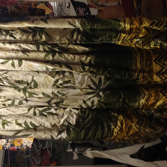 select Street - Picture 3 of 3